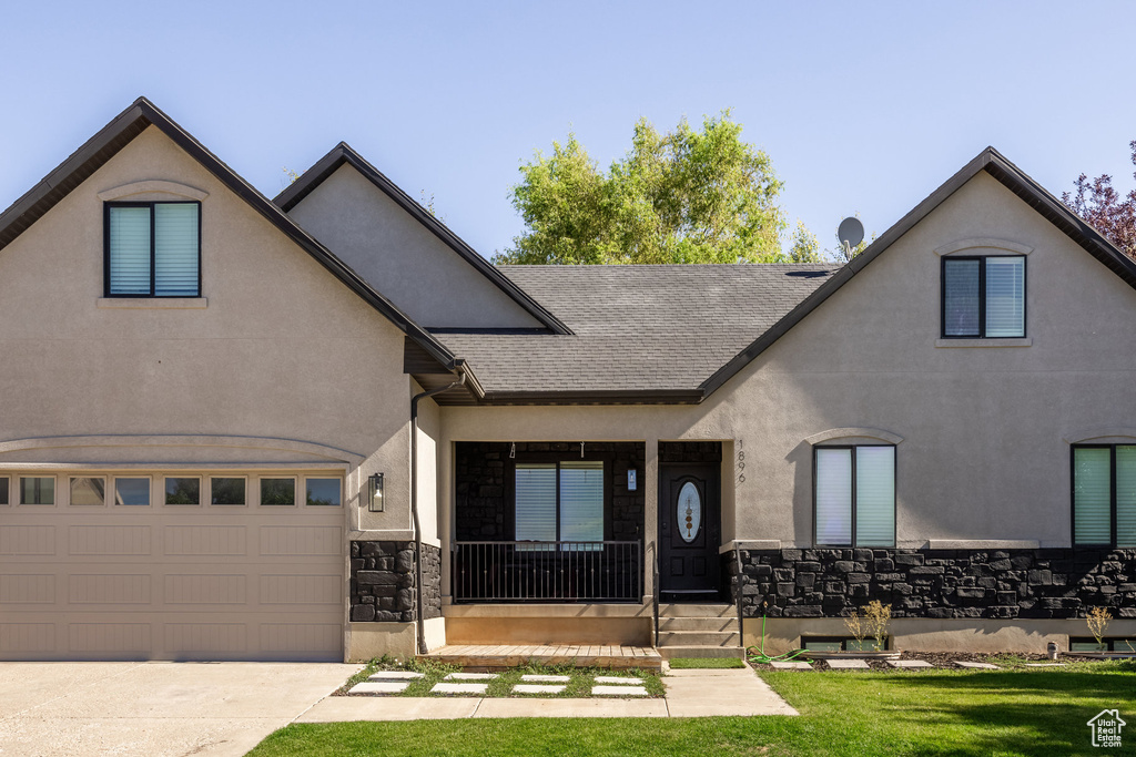 Photo 9 for MLS #2112785 at 1896 Valley Hills Blvd