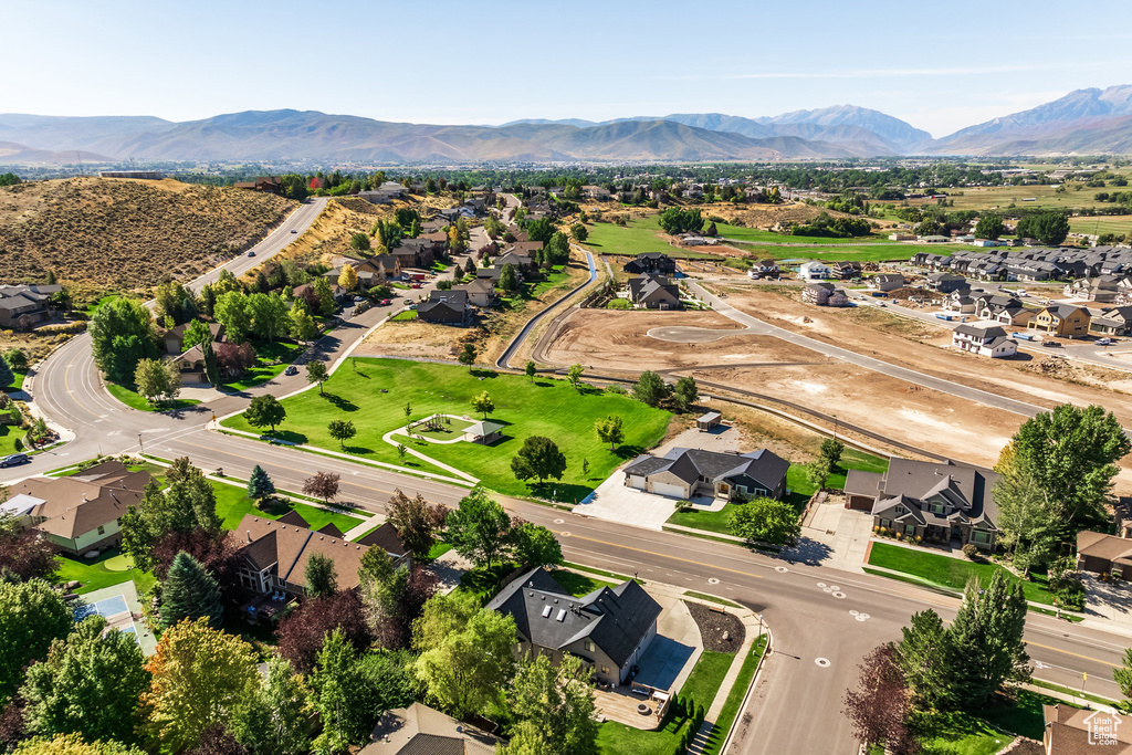 Photo 24 for MLS #2112785 at 1896 Valley Hills Blvd
