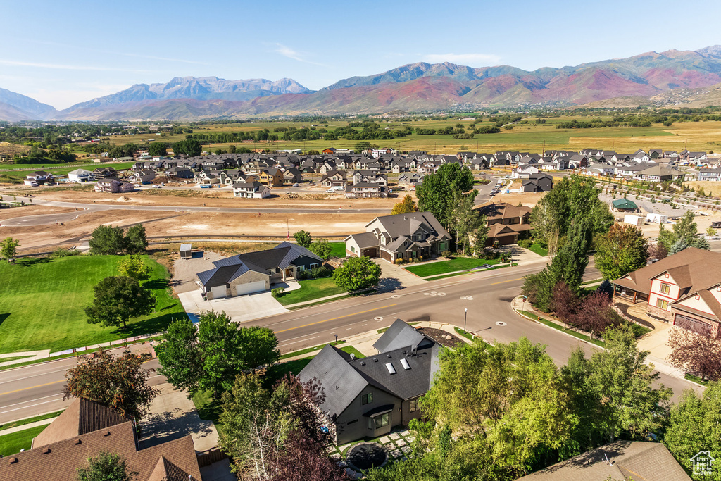 Photo 3 for MLS #2112785 at 1896 Valley Hills Blvd