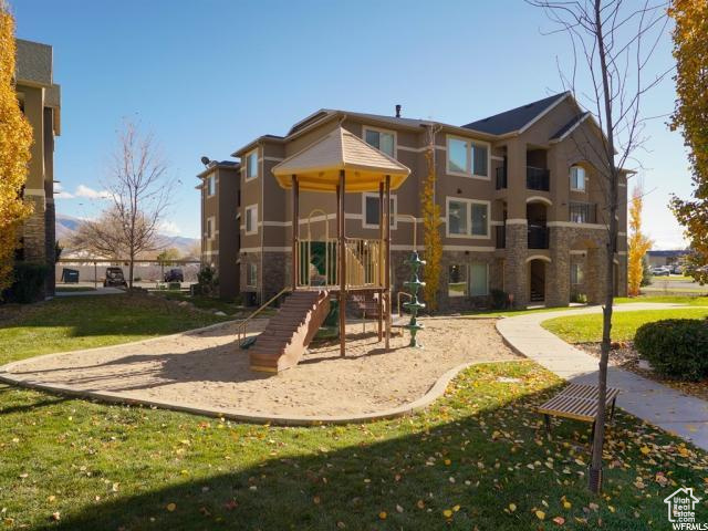 895 S MAIN ST #E Layton, UT 84041