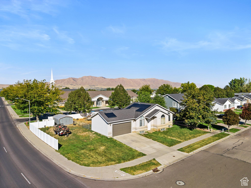 Photo 2 for MLS #2112806 at 1398 S 400 West