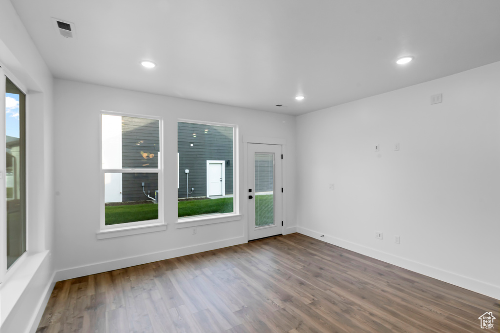186 W 3175 S Nibley, UT 84321