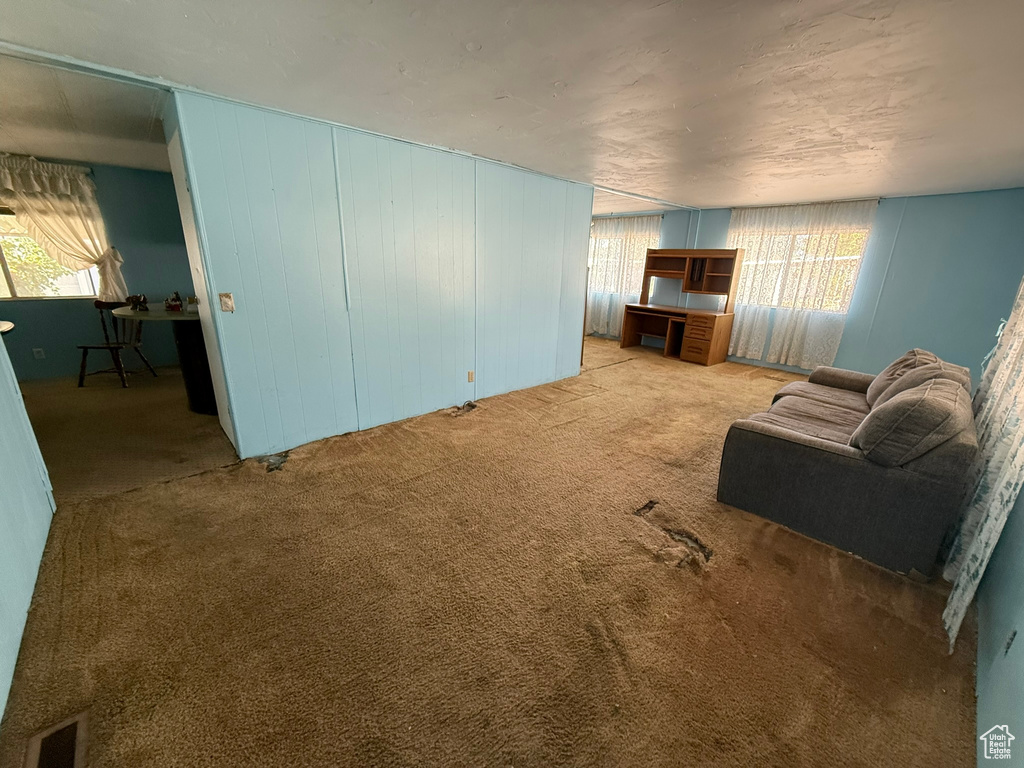 Photo 2 for MLS #2112814 at 246 Guenevere #81