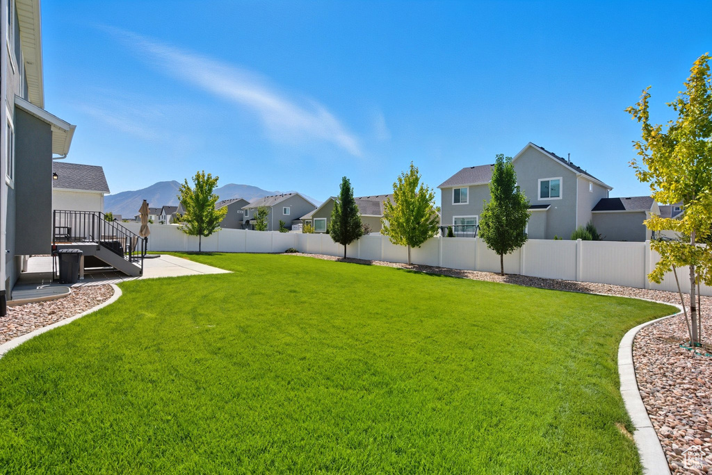 572 S CHAMBERLAIN ST Mapleton, UT 84664
