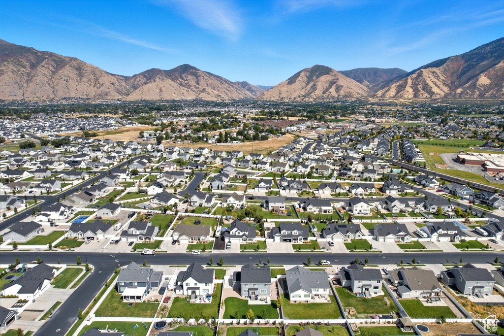 572 S CHAMBERLAIN ST Mapleton, UT 84664