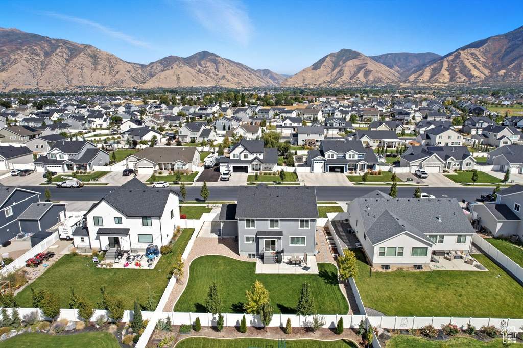 572 S CHAMBERLAIN ST Mapleton, UT 84664