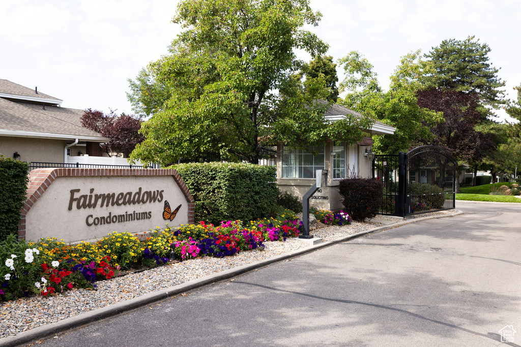 Photo 3 for MLS #2112822 at 6936 S 775 East #B
