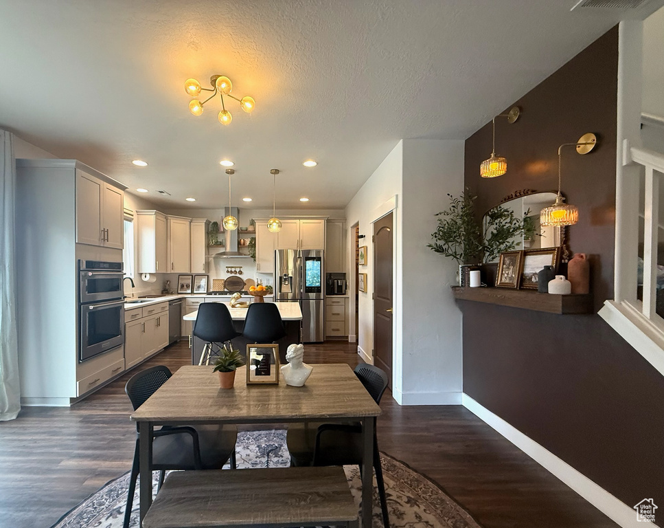 3239 S IRON HILL CIR Saratoga Springs, UT 84045