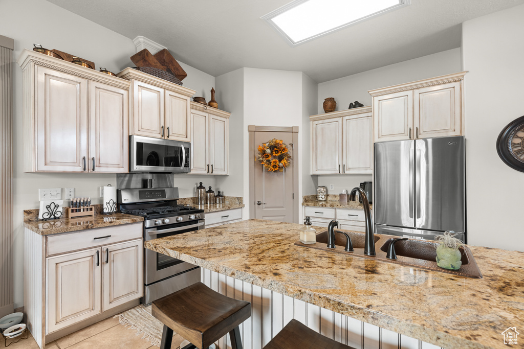 Photo 9 for MLS #2112829 at 1057 W 5150 South