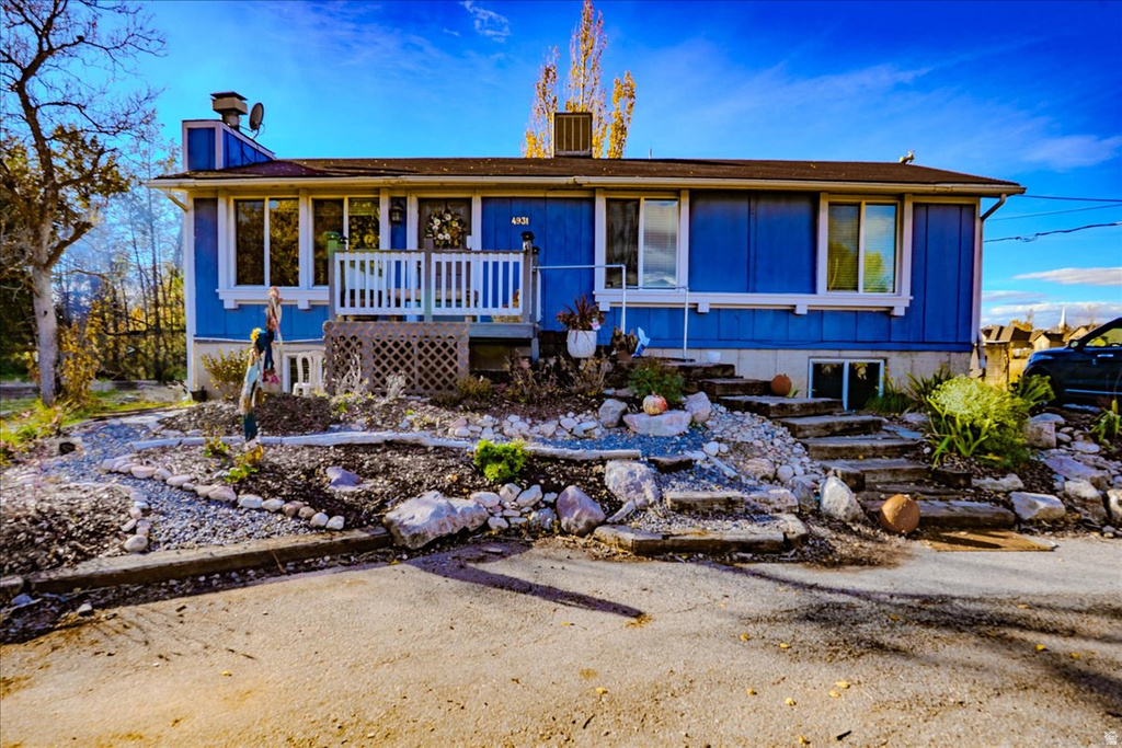 4931 S 4700 W Hooper, UT 84315