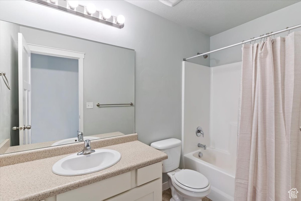 2432 S ANDOVER ST #327 West Haven, UT 84401