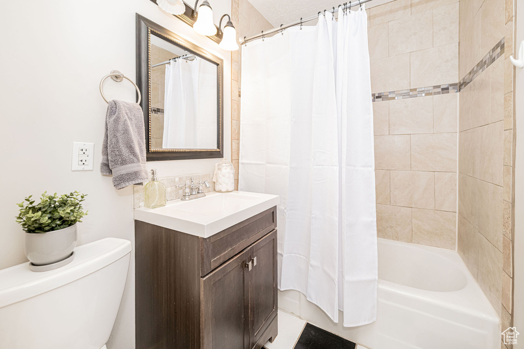 Photo 11 for MLS #2112855 at 573 E 5th St