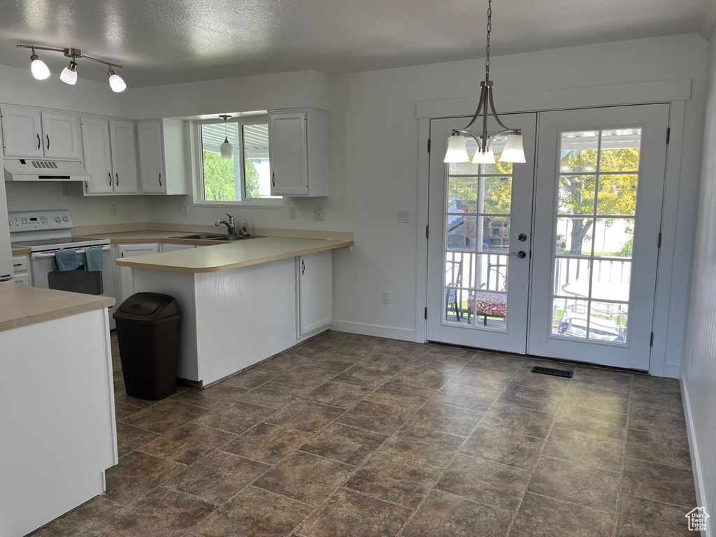 Photo 7 for MLS #2112856 at 5982 S 2825 West