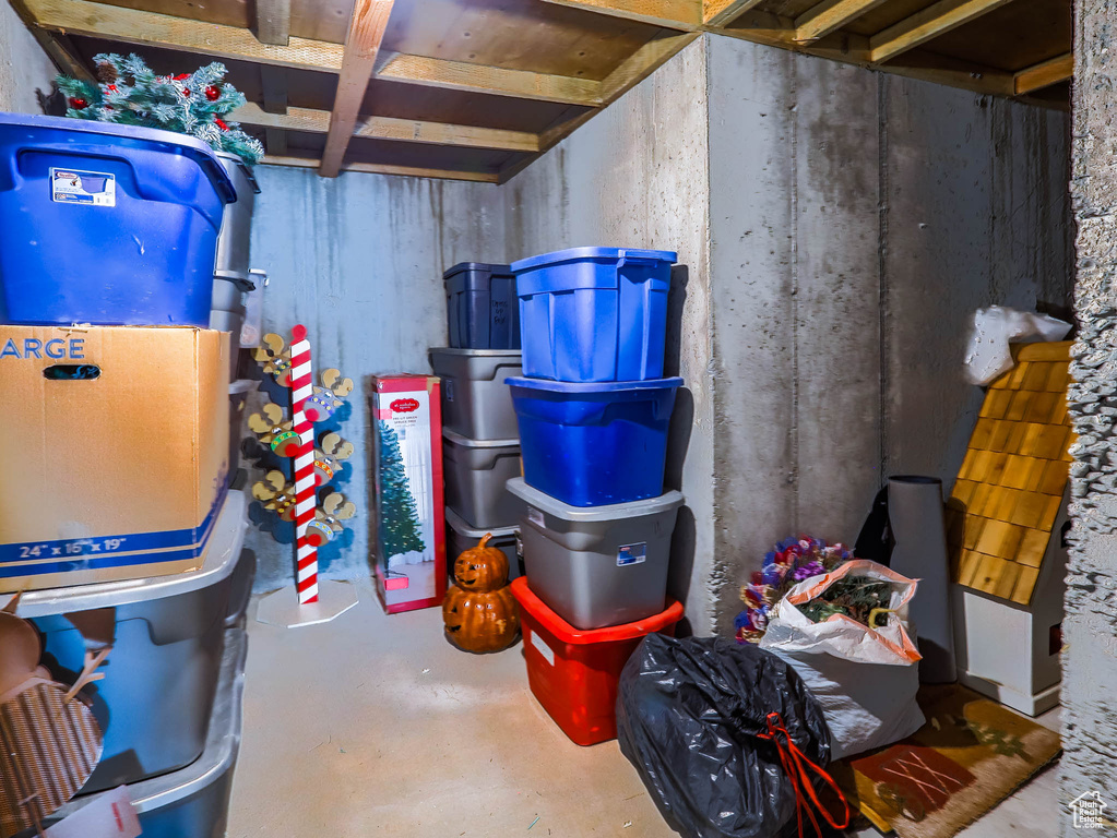 4910 N DESERET PEAK DR Eagle Mountain, UT 84005
