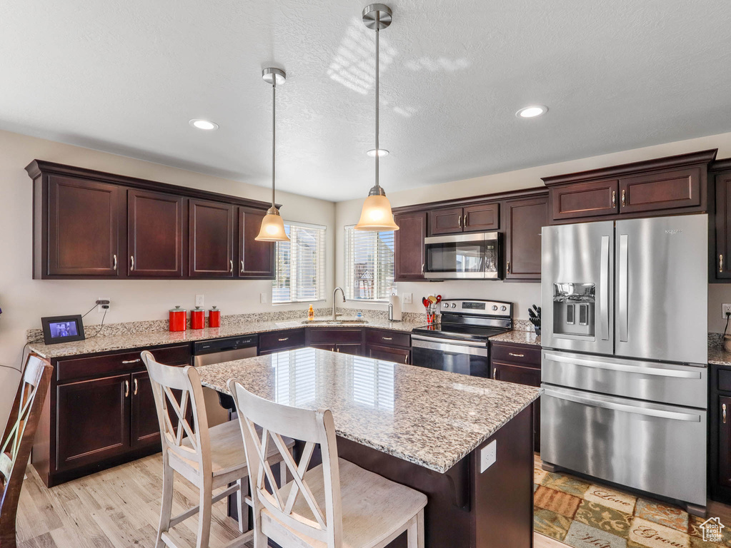 4910 N DESERET PEAK DR Eagle Mountain, UT 84005