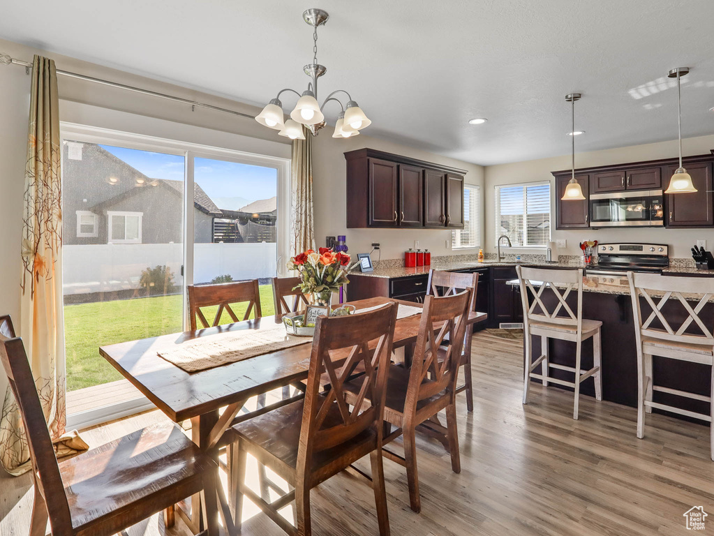 4910 N DESERET PEAK DR Eagle Mountain, UT 84005