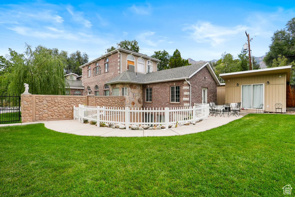 6307 S OLES LN Holladay, UT 84121