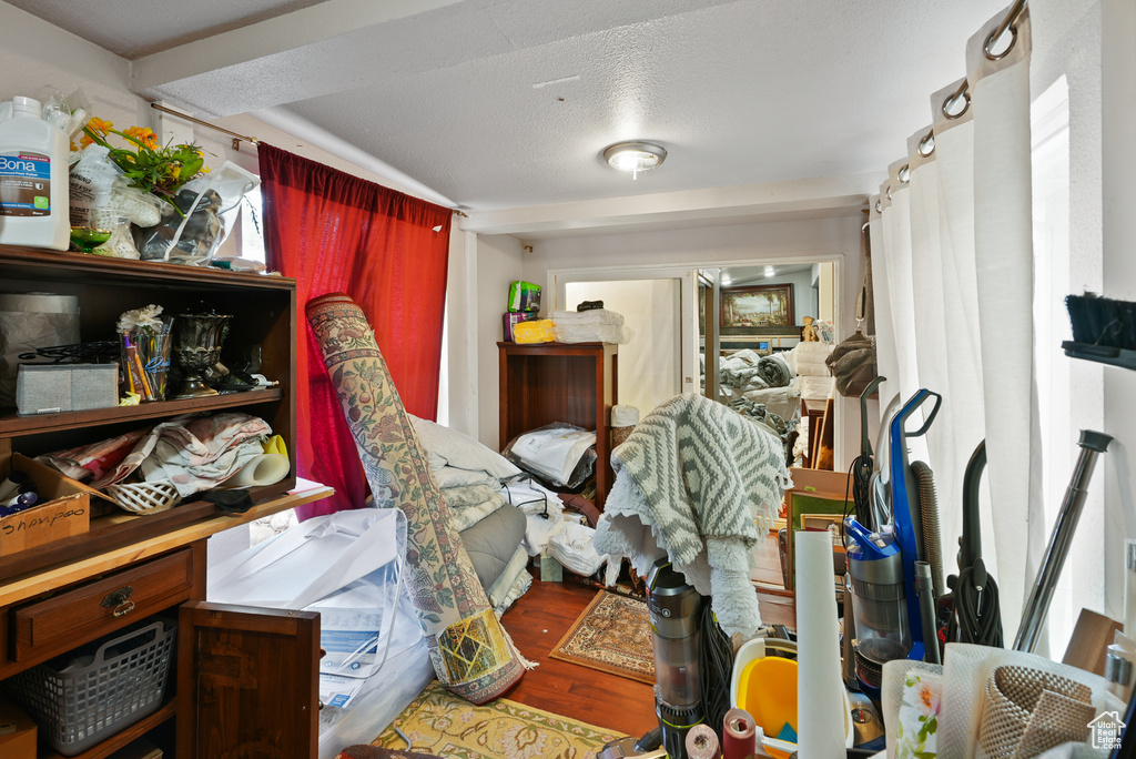 6307 S OLES LN Holladay, UT 84121