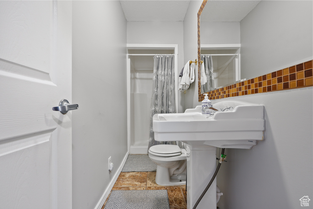 6307 S OLES LN Holladay, UT 84121