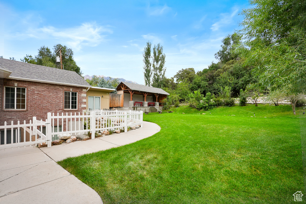 6307 S OLES LN Holladay, UT 84121