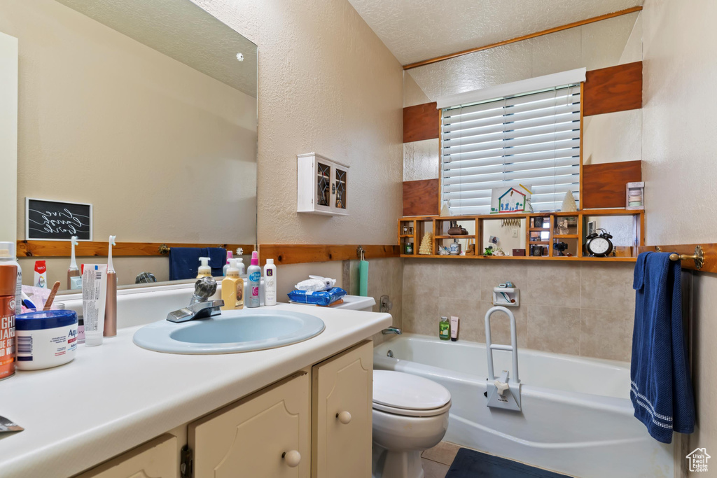 2273 E SNOQUALMIE CIR DR Layton, UT 84040