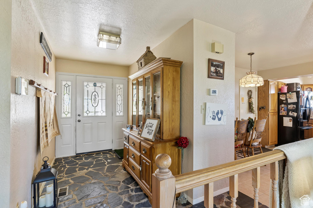 2273 E SNOQUALMIE CIR DR Layton, UT 84040