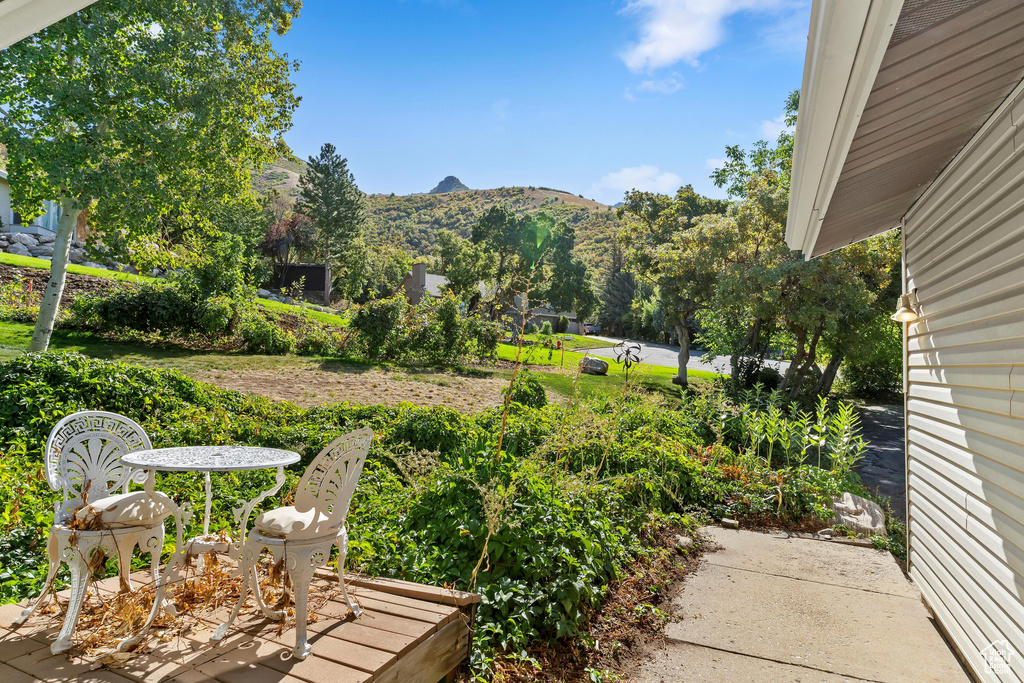 2273 E SNOQUALMIE CIR DR Layton, UT 84040