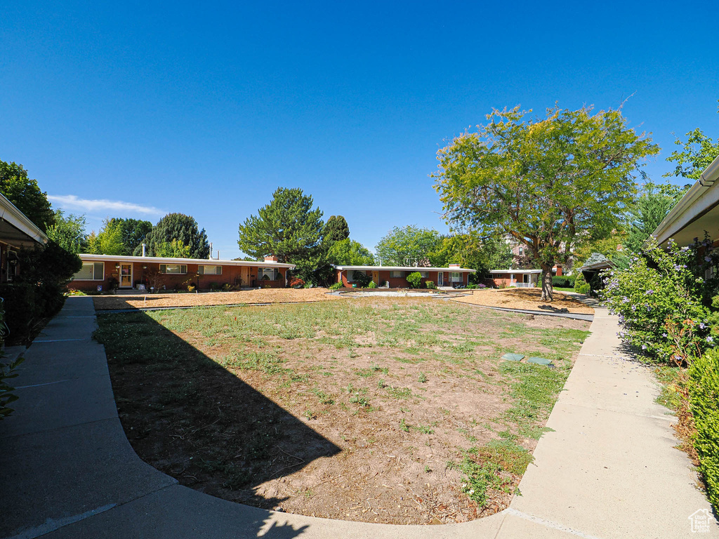 2270 E MURRAY HOLLADAY RD #8 Holladay, UT 84117