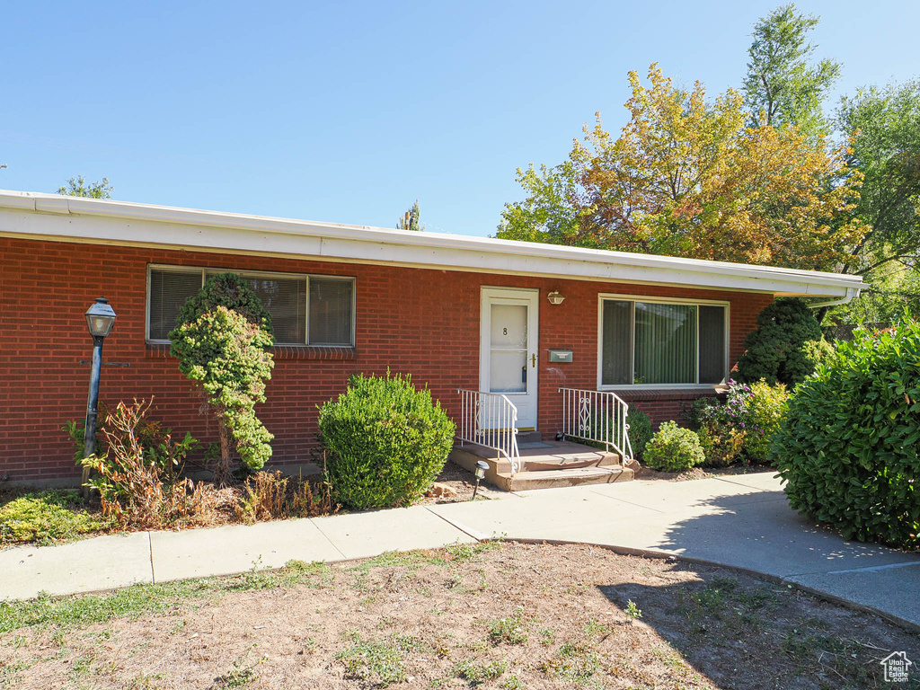 2270 E MURRAY HOLLADAY RD #8 Holladay, UT 84117