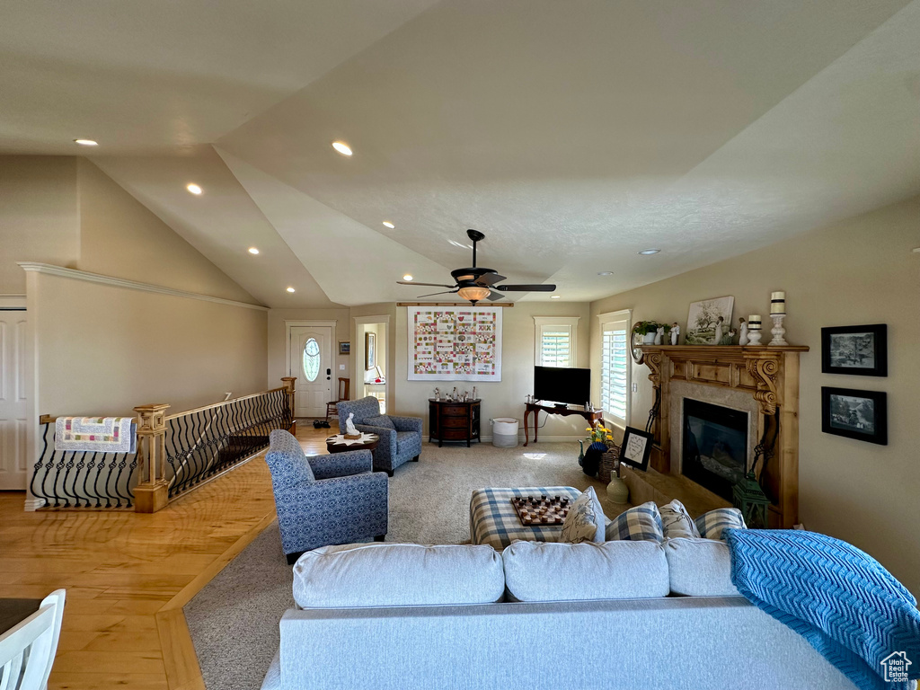 Photo 12 for MLS #2112884 at 653 N 200 East