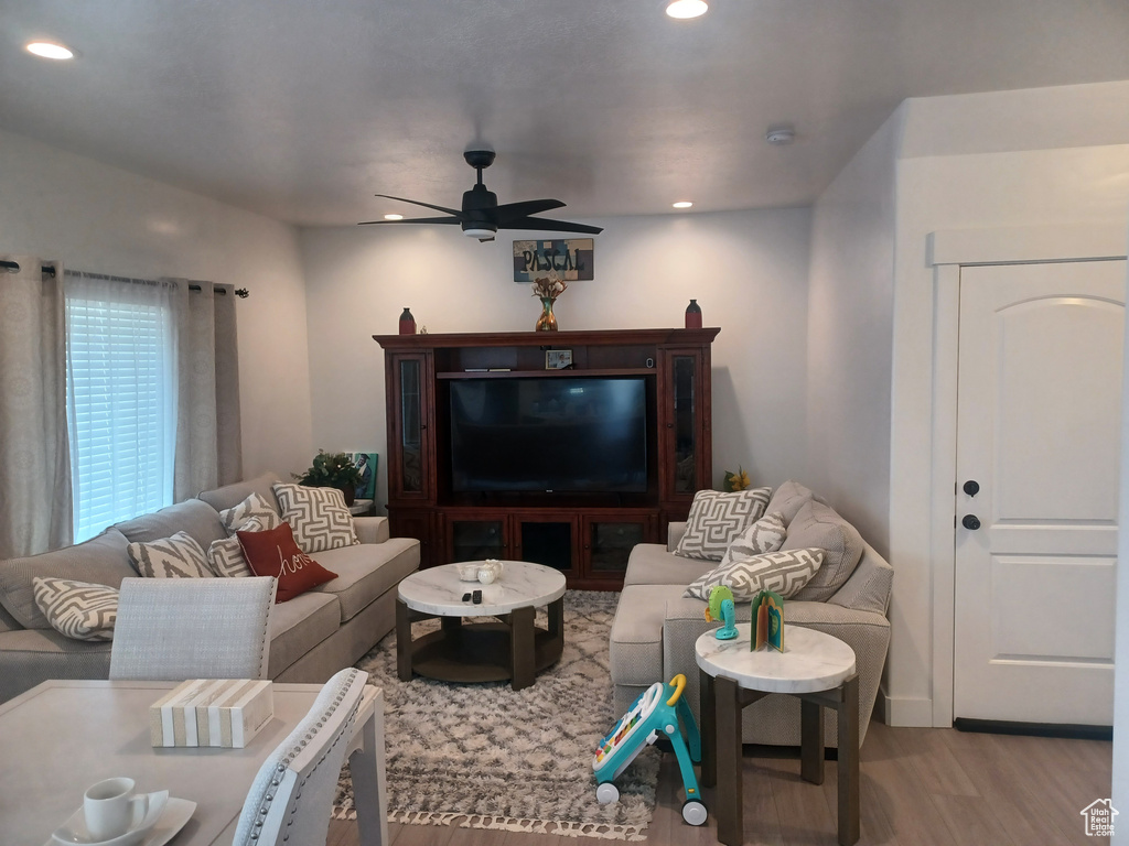 Photo 12 for MLS #2112898 at 1867 S Longview Rd