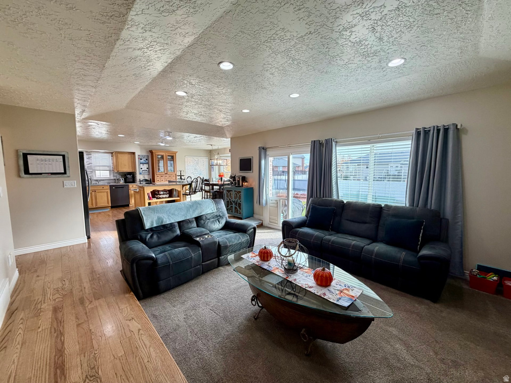 1137 W 2500 S Syracuse, UT 84075