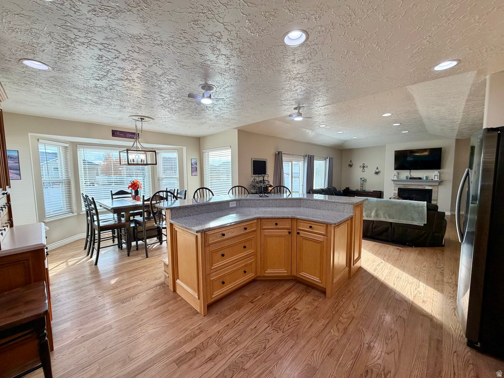 1137 W 2500 S Syracuse, UT 84075