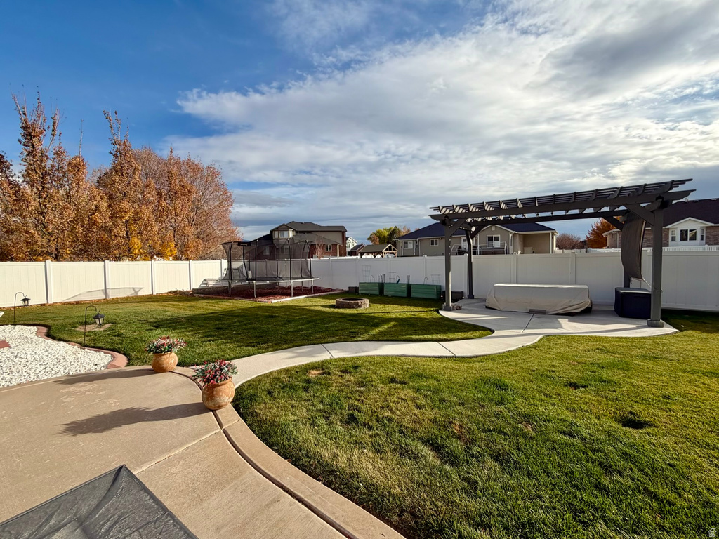 1137 W 2500 S Syracuse, UT 84075