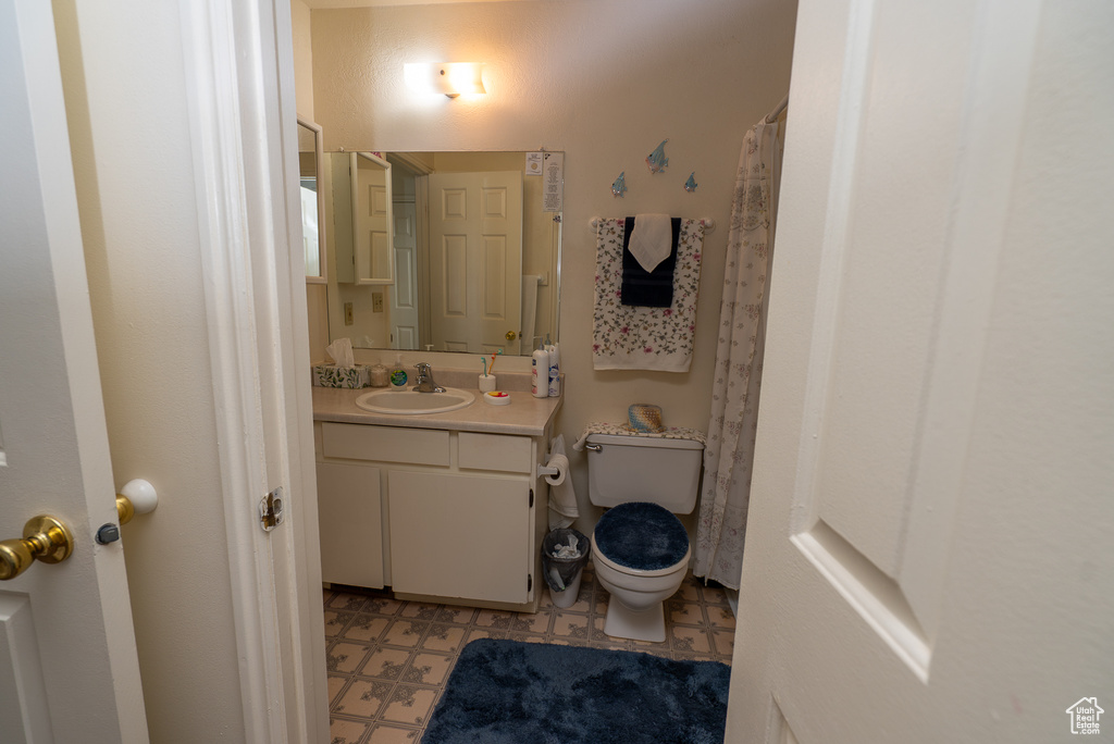Photo 18 for MLS #2112904 at 3311 S Montclair St