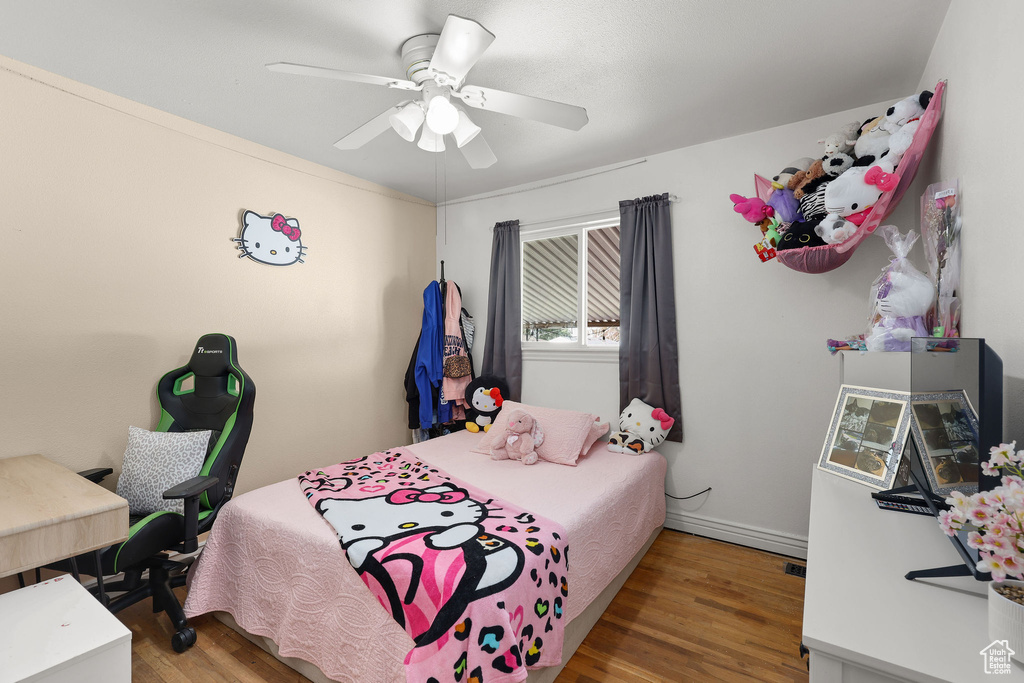 Photo 11 for MLS #2112923 at 261 Vanburen Ave