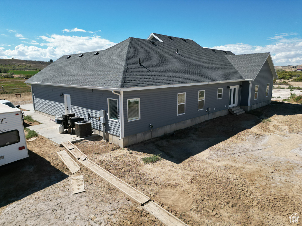Photo 80 for MLS #2112930 at 3133 S 375 East