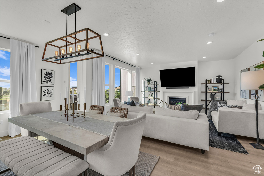 397 W 850 N Farmington, UT 84025