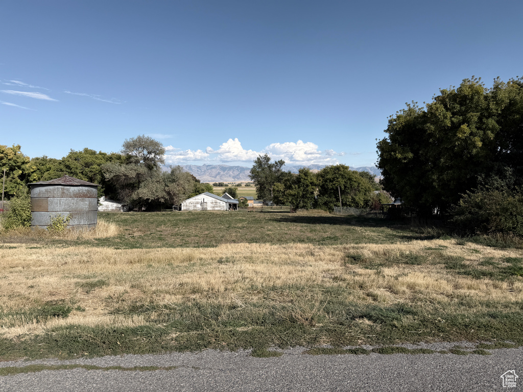 102 E 200 S Clarkston, UT 84305