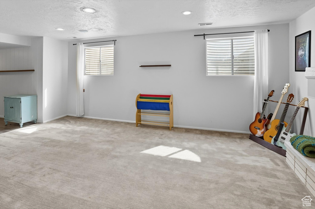 4253 S TAYLOR AVE Ogden, UT 84403