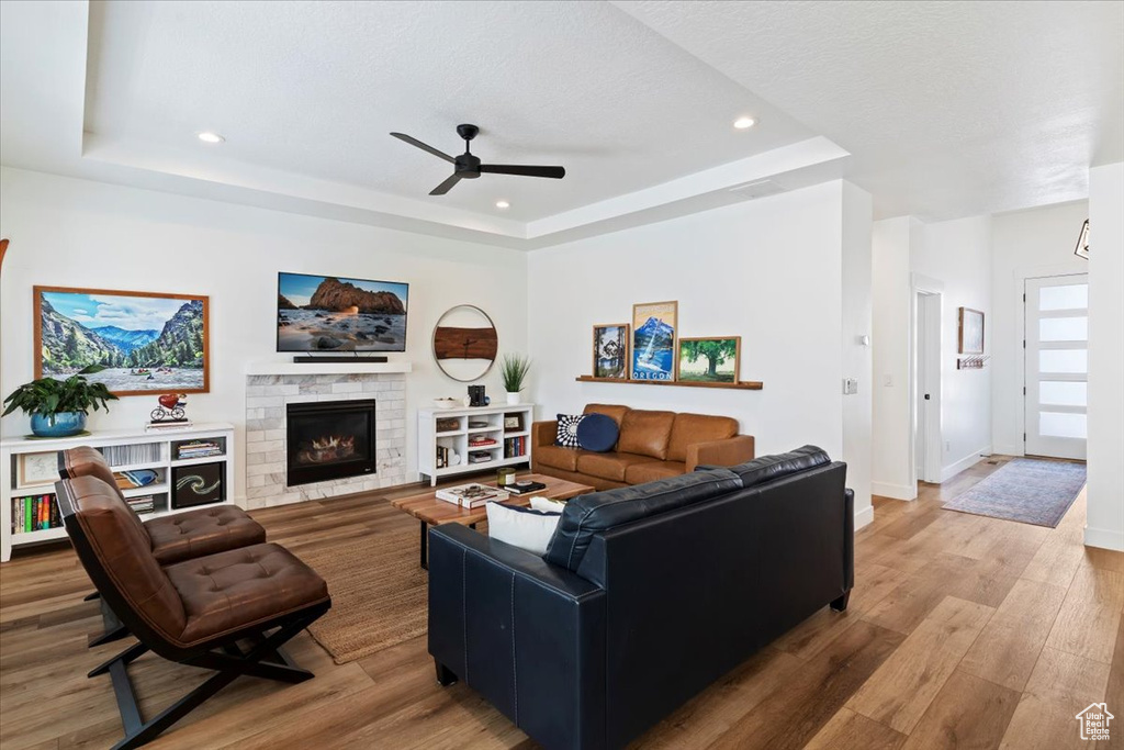 Photo 4 for MLS #2112957 at 3183 W Oxford Loop
