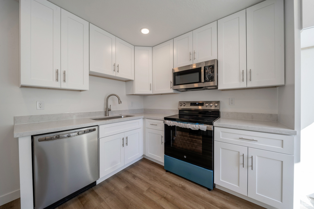 Photo 11 for MLS #2112969 at 2831 S Merton Way