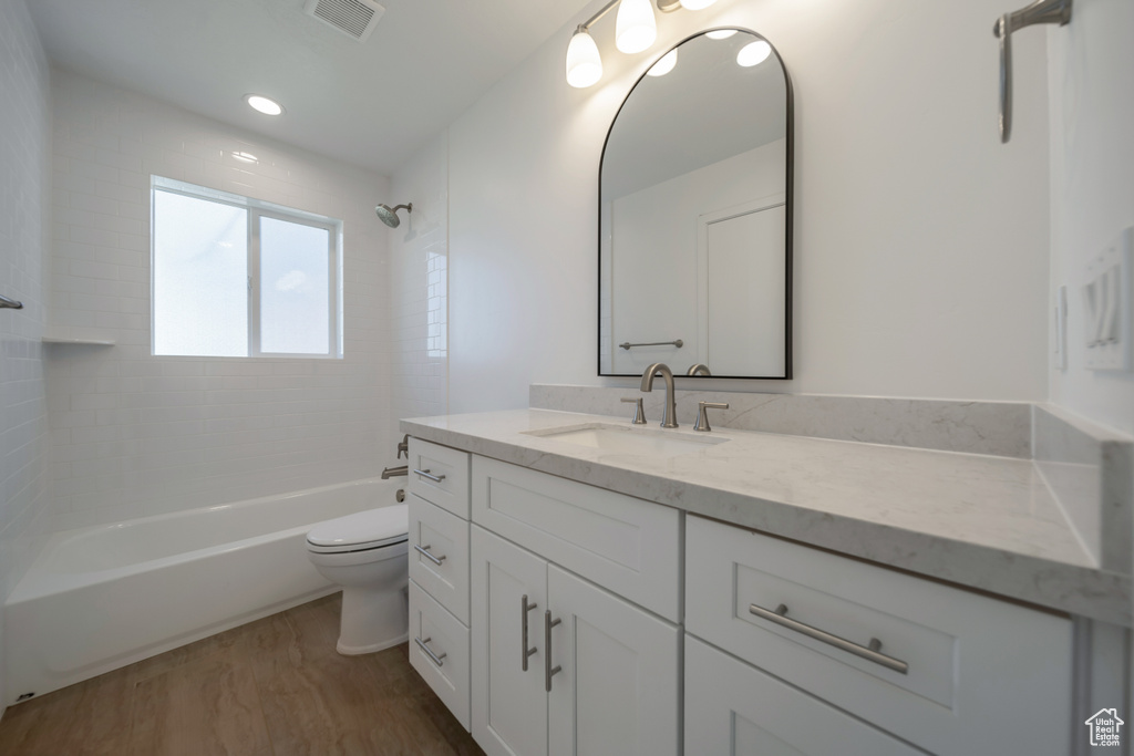 Photo 14 for MLS #2112969 at 2831 S Merton Way