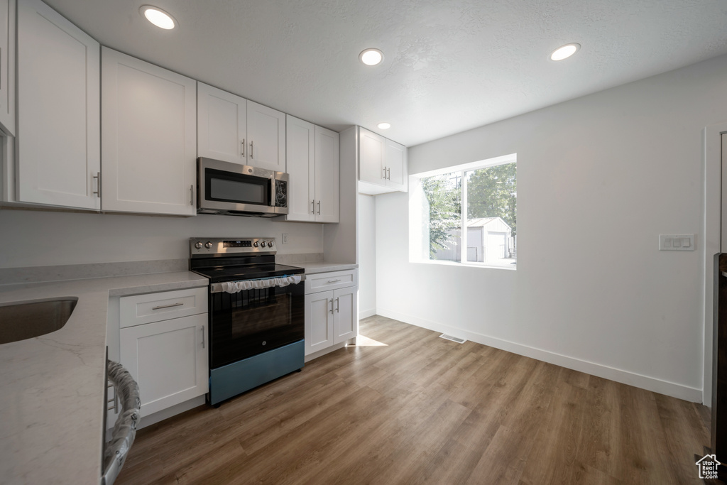 Photo 12 for MLS #2112969 at 2831 S Merton Way