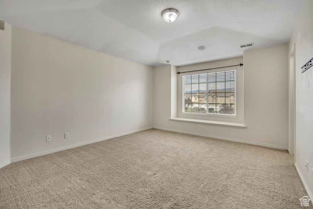 Photo 13 for MLS #2112970 at 273 Birmingham Ln