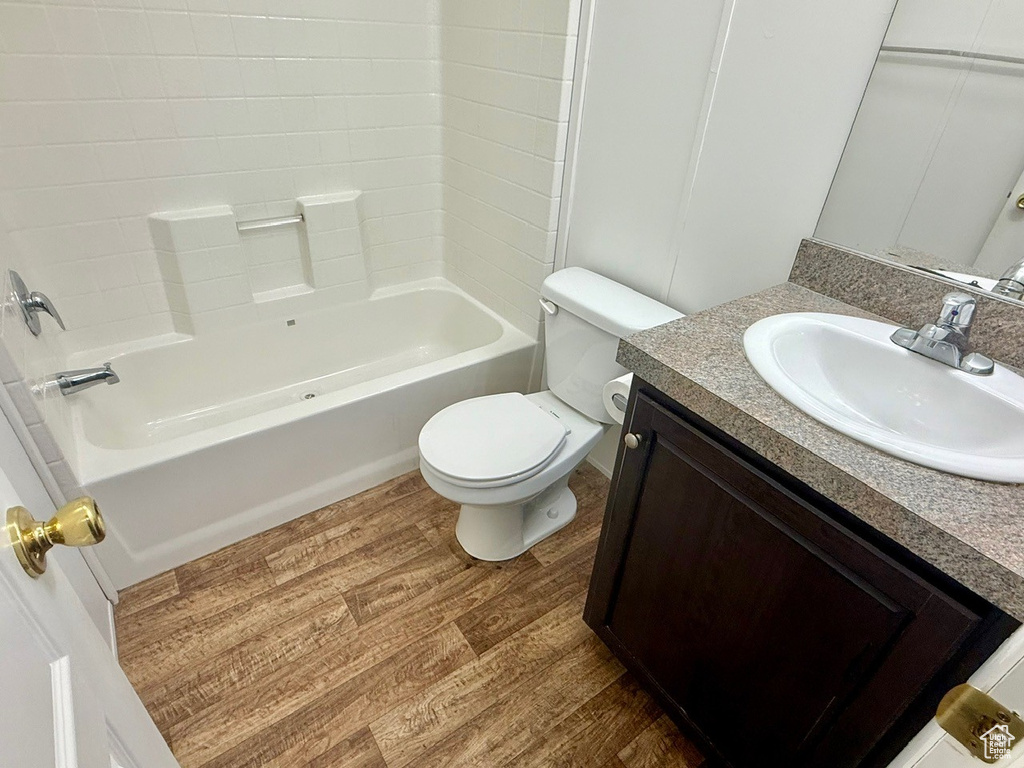 Photo 8 for MLS #2112979 at 1156 W Prodo Vista Dr