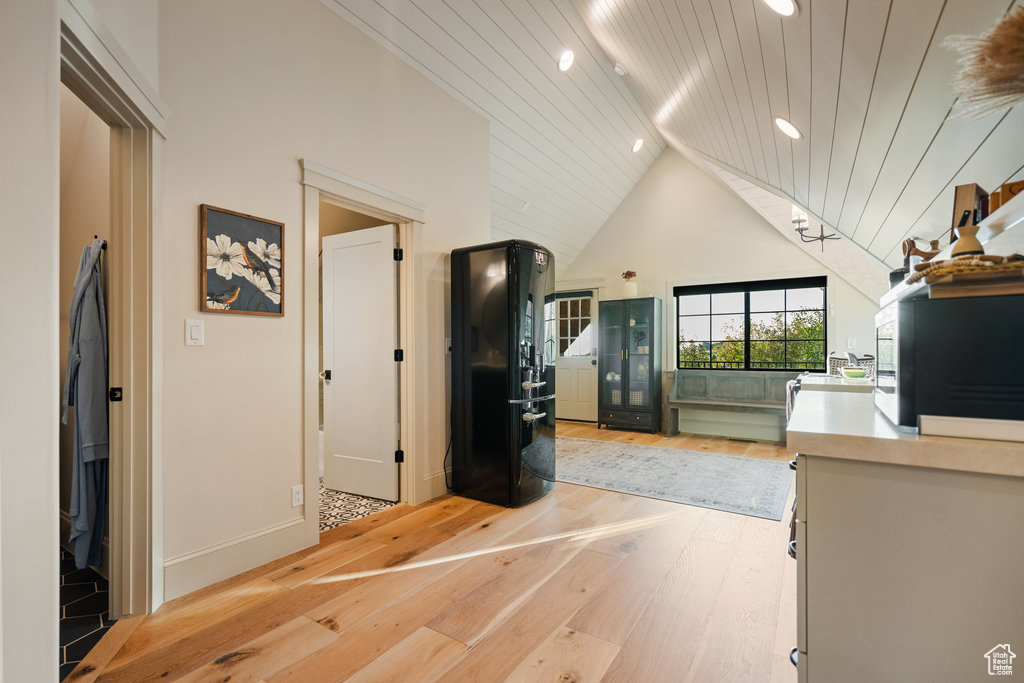 Photo 67 for MLS #2112983 at 1141 S Oak Leaf Ln