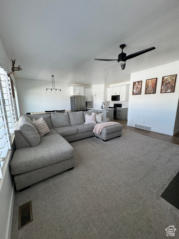 1828 W 75 S West Point, UT 84015