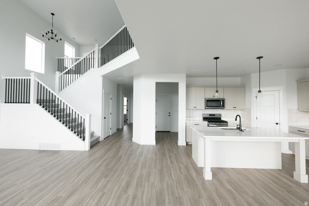 1583 W RUSSO DR #720 Saratoga Springs, UT 84045