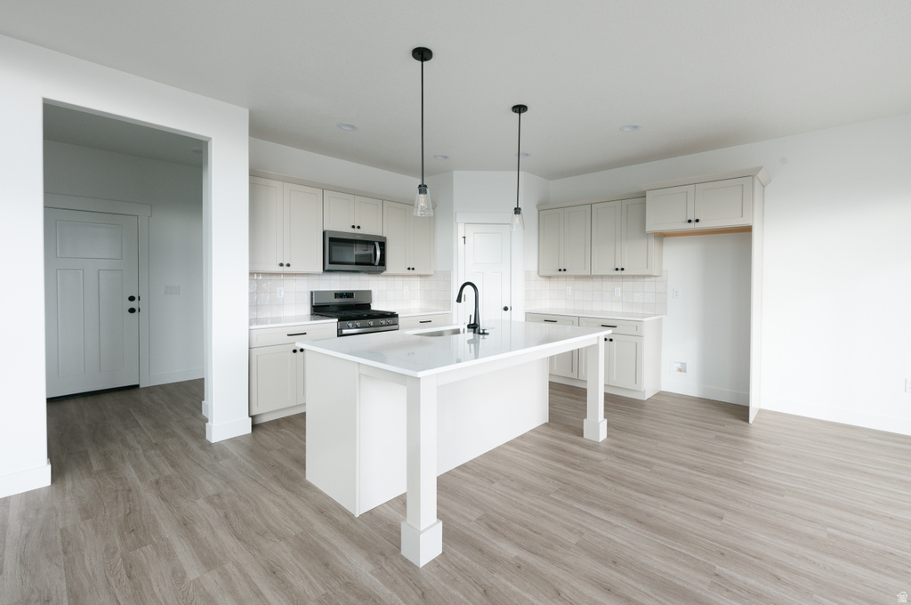 1583 W RUSSO DR #720 Saratoga Springs, UT 84045